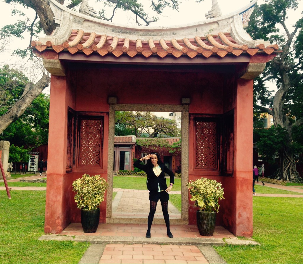 Day 1 in Tainan: a high speed train to a has-been town