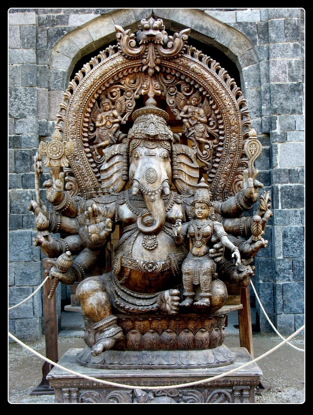 A Path of Rigorous Self-Mastery | Invoke Shiva’s Energy Through Ganesha’s Rightward&nbsp;Trunk