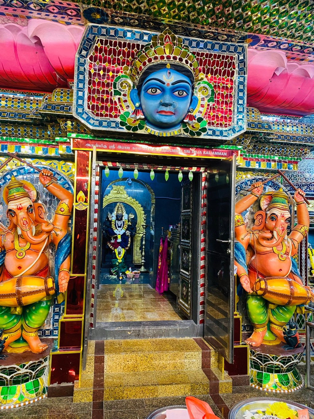 The Spiritual Significance of the Arulmigu Sri Rajakaliamman Glass&nbsp;Temple